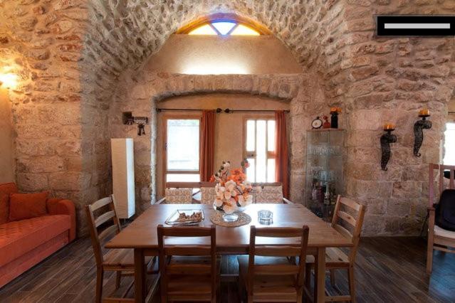 Villa 19Th Century Magical House In Galilee Eilabun Esterno foto